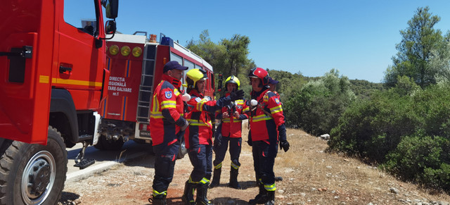 FOTO | Pompierii din Republica Moldova au efectuat prima misiune de stingere a incendiilor de vegetație din Grecia