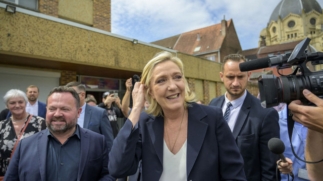 Partidele din Franța vor să formeze un front anti-extrema dreaptă înainte de turul al doilea al alegerilor anticipate
