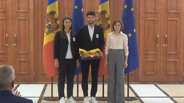 Maia Sandu, la ceremonia de înmânare a drapelului de stat lotului olimpic național: Vom merge împreună cu capul sus spre Paris pentru a scrie o nouă istorie în sportul din R. Moldova