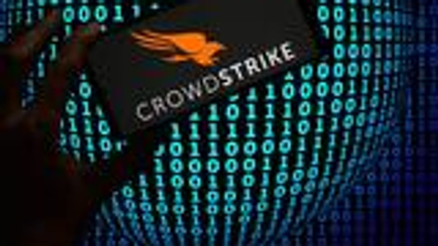 Peste opt milioane de computere au fost afectate de blocajul cibernetic CrowdStrike la nivel mondial 