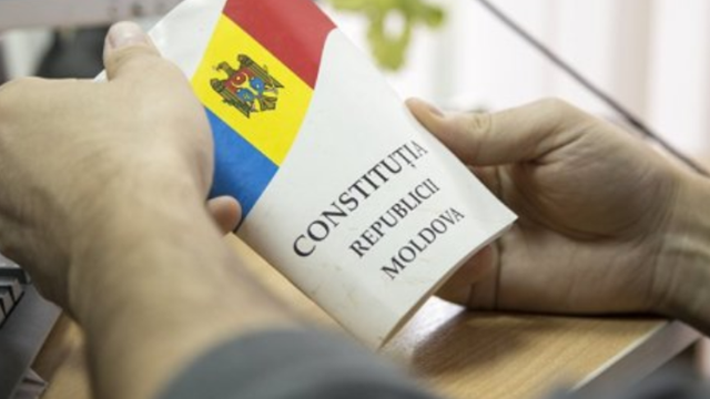 Astăzi se împlinesc 30 de ani de la adoptarea Constituției Republicii Moldova
