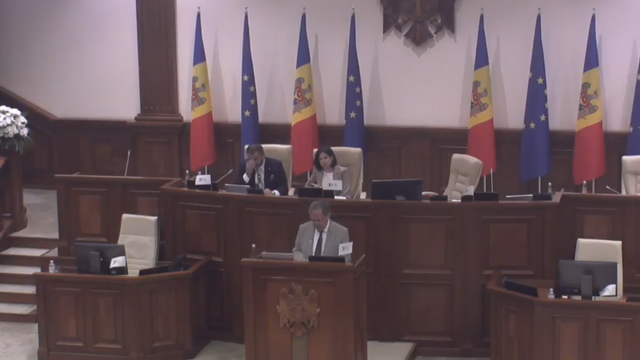 Ion Hadârcă, discurs în Parlament: Prima variantă a Constituției conținea concepte și sintagme definitorii, precum: Sfatul Țării, limba română, Imnul „Deșteaptă-te, Române” 