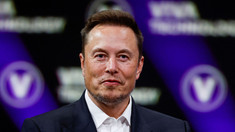 Fake news răspândit de Elon Musk: UK îi va deporta pe protestatarii de extremă dreapta în lagăre de detenție în Insulele Falkland