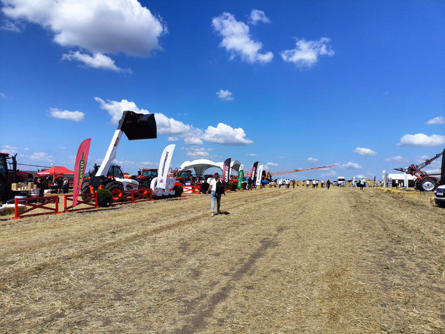 FOTO | A fost lansată expoziția de mașini agricole, echipamente și tehnologii, TehAgroFest