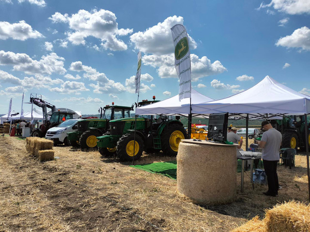 FOTO | A fost lansată expoziția de mașini agricole, echipamente și tehnologii, TehAgroFest