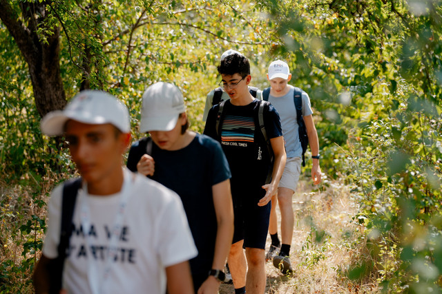 FOTO | Participanții la Olimpiada Europeană de Informatică pentru Juniori au explorat Orheiul Vechi