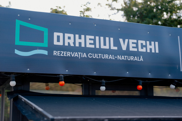 FOTO | Participanții la Olimpiada Europeană de Informatică pentru Juniori au explorat Orheiul Vechi