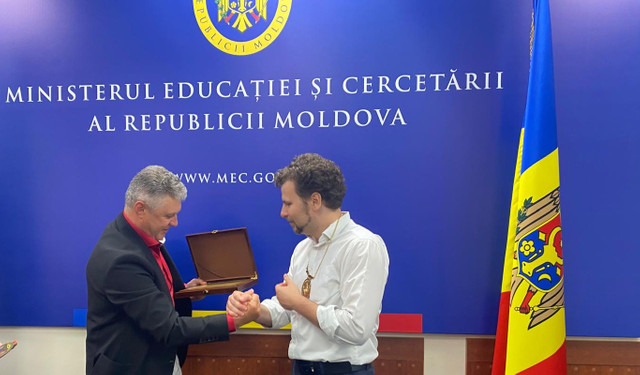 FOTO | Dan Perciun s-a întâlnit cu președintele Federației Internaționale de armwrestling, Assen Hadjitodorov