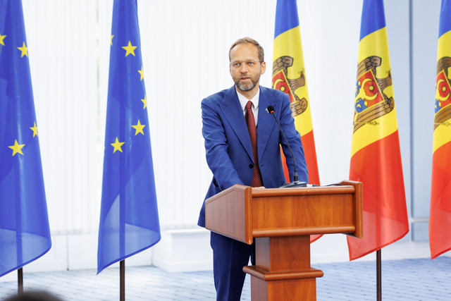 FOTO | Dorin Recean a participat la evenimentul de închidere a Programul de stagii comun al Guvernului și Delegației Uniunii Europene  
