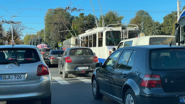 BNM explică: Ce este asigurarea de răspundere civilă auto. Cum ajută și cât costă?