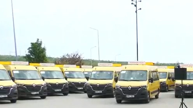 LIVE | Transmiterea primelor 40 de autobuze școlare achiziționate de Ministerul Educației și Cercetării cu suportul Guvernului României