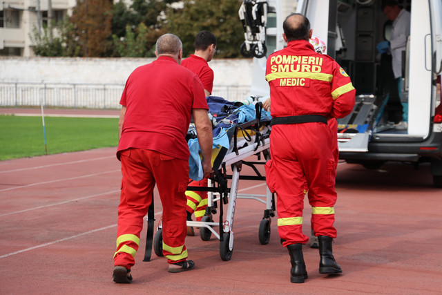 FOTO | O cetățeană a Republicii Moldova, transportată cu elicopterul SMURD la Chișinău, după ce a suferit un ictus în Bulgaria