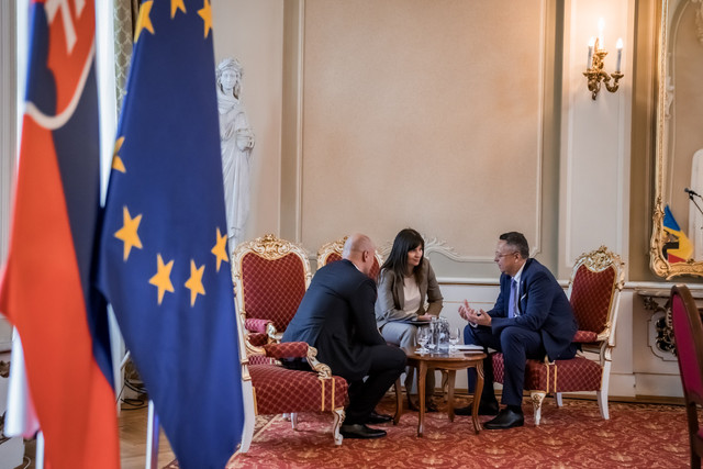 FOTO | Victoria Belous a semnat, la Bratislava, un protocol între R. Moldova și Slovacia în vederea prevenirii evaziunii fiscale