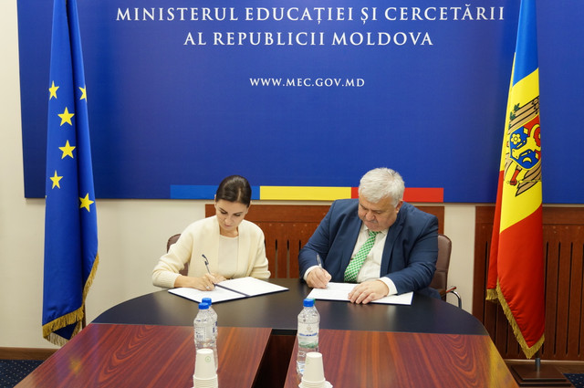 FOTO | Universitatea de Stat din Moldova și Universitatea Națională „V.N.Karazin” din Ucraina au semnat un acord de colaborare 