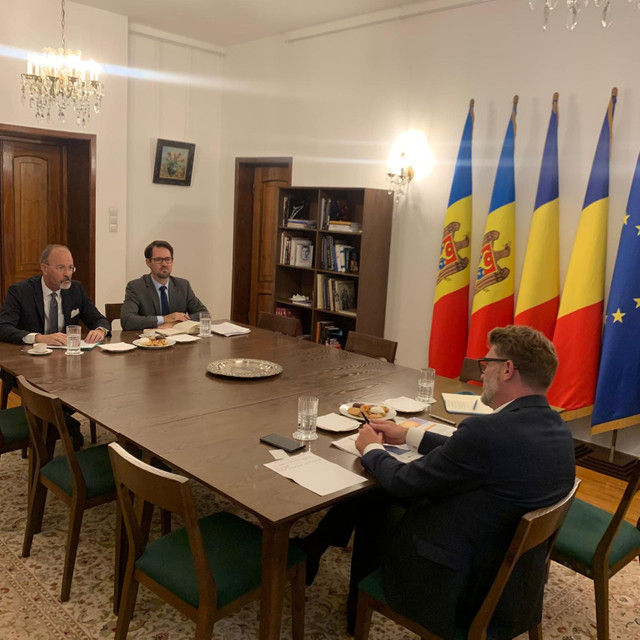 FOTO | Cristian-Leon Țurcanu, întrevederi cu reprezentanți ai OCDE și OSCE. Perspectivele de cooperare și importanța parcursului european al R. Moldova, pe agenda discuțiilor 