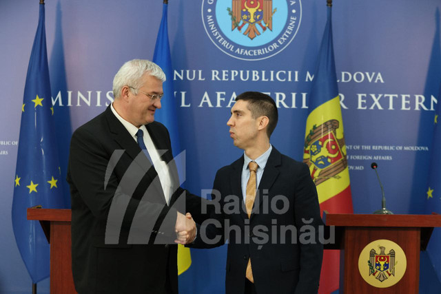 FOTO | Andrii Sybiha, la Chișinău: „Regiunea transnistreană este parte a Republicii Moldova. Rusia trebuie să își retragă armata staționată ilegal pe teritoriul țării”