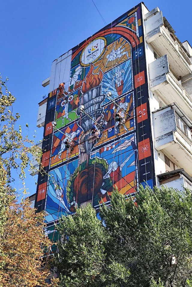 FOTO | A fost distrusă pictura murală „Visul Olimpic” aflată în centrul Chișinăului. Ce spun reprezentanții Primăriei