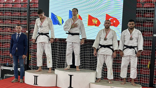 Judocanul Mihail Latîșev a câștigat medalia de aur la Campionatul Balcanic din Bosnia și Herțegovina