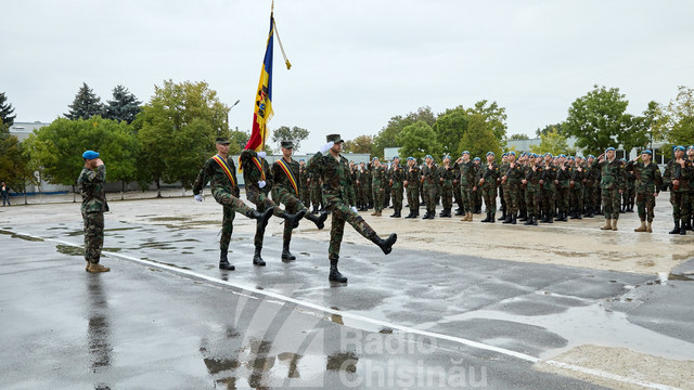 GALERIE FOTO | Soldații încorporați în Armata Națională au depus jurământul de credință Patriei