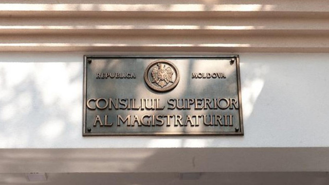 Consiliul Superior al Magistraturii a transferat temporar trei judecători la Curtea de Apel Chișinău