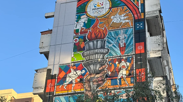 FOTO | A fost distrusă pictura murală „Visul Olimpic” aflată în centrul Chișinăului. Ce spun reprezentanții Primăriei