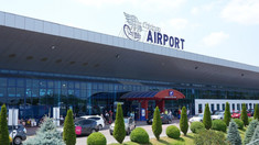 Aeroportul Internațional Chișinău organizează o nouă licitație. 19 automobile se expun spre comercializare 