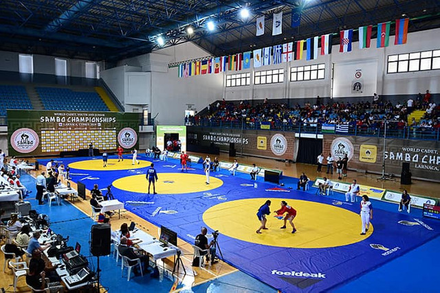 FOTO | Lotul național al Republicii Moldova a câștigat 4 medalii la Campionatul Mondial de Sambo pentru juniori și tineret, desfășurat în Cipru