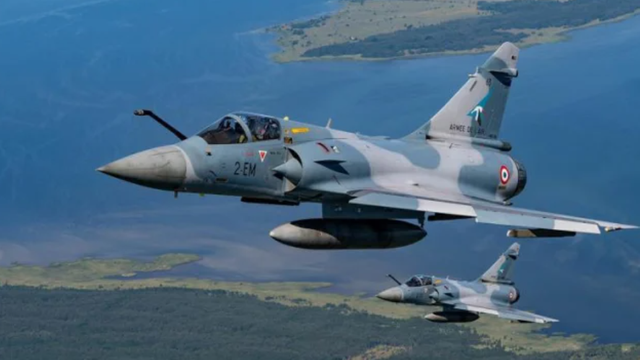 Franța va livra Ucrainei avioane de luptă Mirage 2000 în primul trimestru al anului 2025