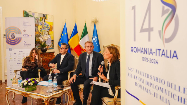 FOTO | Ambasadele României și a Republicii Moldova în Italia au organizat, în colaborare, o conferință despre dezinformare în contextul referendumului de aderare la UE 