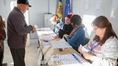 Rata de participare a cetățenilor este mai mare în turul II al alegerilor decât în primul, la două ore de la deschiderea secțiilor de votare