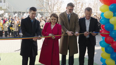 VIDEO | Un nou bloc de studii a fost inaugurat la singurul liceu cu predare în limba română din Comrat, cu sprijinul financiar al României 