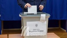 VOX Radio Chișinău | „Vrem un președinte pentru prosperitatea României Mari”. Pentru ce au votat românii din Republica Moldova la alegerile prezidențiale din România (FOTO)