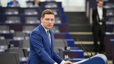 Victor Negrescu, negociator-șef al Parlamentului European: Bugetul UE pentru anul 2025 a fost suplimentat pentru finanțarea măsurilor necesare pentru extinderea Schengen cu România și Bulgaria