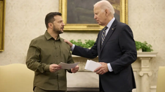 Administrația Biden va anunța în următoarele zile un pachet final de noi arme pentru Ucraina, în valoare de 1,2 miliarde de dolari (Reuters)
