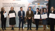 Cinci instituții de învâțâmânt din Rețeaua Școlilor Model din Moldova au primit echipamente digitale de ultimă generație