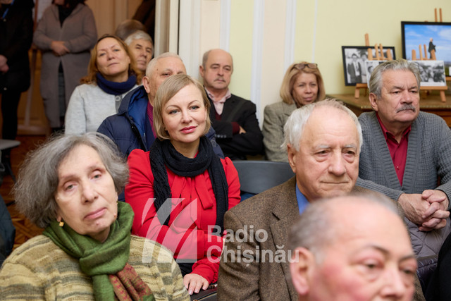 OAMENII CETĂȚII | Maria Mocanu a lansat noul său volum de poezii „Ecoul Secundei” (Audio, Foto)