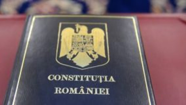 8 decembrie - Ziua Constituției României