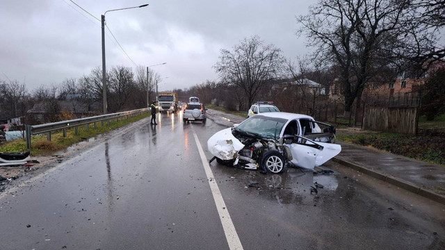 Accident grav în raionul Călărași. O femeie a decedat, iar trei persoane au fost duse la spital, inclusiv un copil de 6 ani 