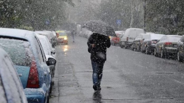 METEO | Azi vom avea parte de o zi de iarnă autentică, cu ploi și lapoviță 