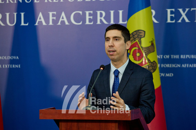 Emil Hurezeanu, la Chișinău: „Suntem expuși acțiunilor ostile din partea Rusiei. Atacurile hibride vor continua, iar toate acțiunile de destabilizare și nevoile urgente au dus la strângerea legăturilor dintre noi”