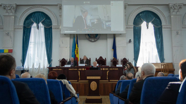 „Armele spiritului sunt superioare armelor războiului”. Mihai Eminescu, celebrat de Academiile de Știință de la București și Chișinău (FOTO)