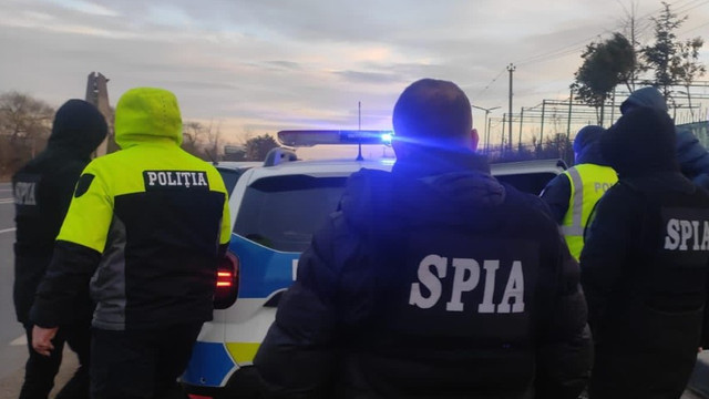 VIDEO | Șapte polițiști din Călărași și Strășeni, cercetați penal, după ce au luat mită de la șoferi 