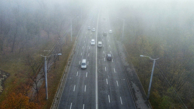 Meteorologii au emis Cod galben de ceață pe întreg teritoriul Republicii Moldova