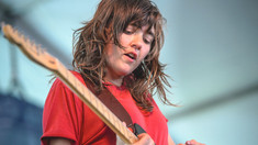 Fonograful de vineri | Courtney Barnett din Australia