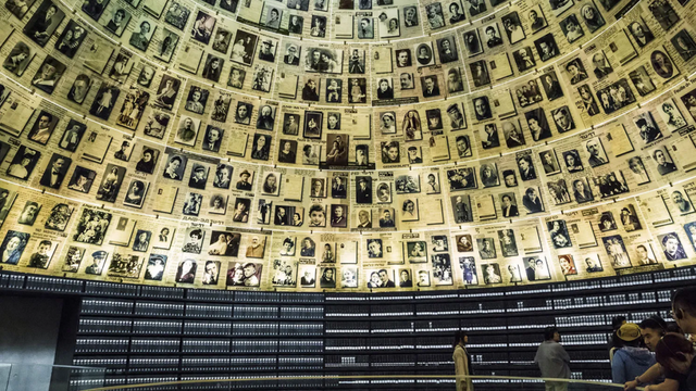 MEC va solicita o recenzie a manualului de istorie pentru clasa a XII-a din partea Memorialul Victimelor Holocaustului „Yad Vashem”