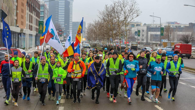 A fost dat startul ultramaratonului Rubicon 2025: Sute de alergători au pornit din București spre Chișinău 