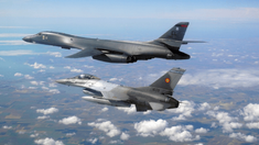 Exerciții cu avioane F-16 vor avea loc pe teritoriul României, la înălțimi joase, între 4 și 10 martie