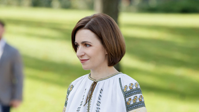 Președinta Maia Sandu, despre cariera sa politică: „A trebuit să aleg: plec din țară sau încerc să schimb lucrurile aici, acasă” Președinta Maia Sandu, despre cariera sa politică: „A trebuit să aleg: plec din țară sau încerc să schimb lucrurile aici, acasă”