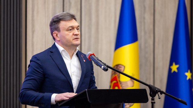 Dorin Recean, la Forumul Benelux: „Încurajăm investitorii să vină în Republica Moldova, să facă afaceri de succes și să contribuie la progresul economic” Dorin Recean, la Forumul Benelux: „Încurajăm investitorii să vină în Republica Moldova, să facă afaceri de succes și să contribuie la progresul economic”