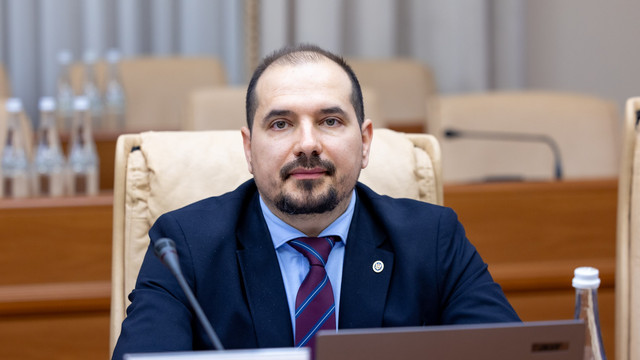 Guvernul a aprobat indexarea pensiilor și prestațiilor sociale cu 10%. Alexei Buzu: „Ne asigurăm că pensiile cetățenilor sunt protejate și cresc în fiecare an” Guvernul a aprobat indexarea pensiilor și prestațiilor sociale cu 10%. Alexei Buzu: „Ne asigurăm că pensiile cetățenilor sunt protejate și cresc în fiecare an”